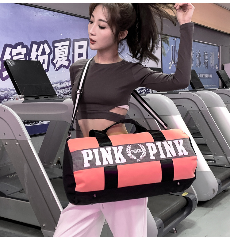 2021 OEM Fitness Yoga Bag Waterpproof Travel Duffel Bag For Women And Men Large Capacity Pink Overnight Bag/DQ07-106