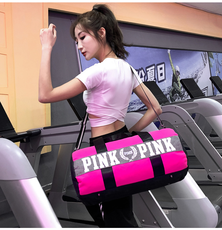 2021 OEM Fitness Yoga Bag Waterpproof Travel Duffel Bag For Women And Men Large Capacity Pink Overnight Bag/DQ07-106