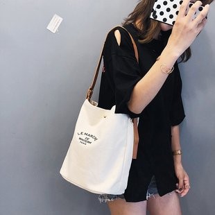 New Printed Crossbody Bag Letter Printed One Shoulder Fashion Bag Leisure Shopping Mother Canvas Recycled Bag